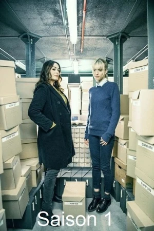  Astrid et Raphaëlle - Saison 1 affiche 